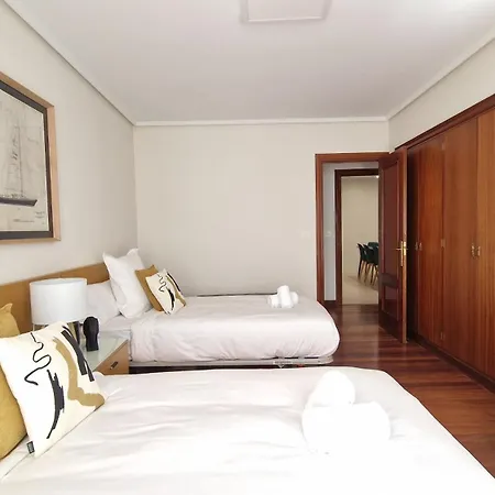 Lejlighed Vistas Mar Y Puerto - 200m2 Y Parking