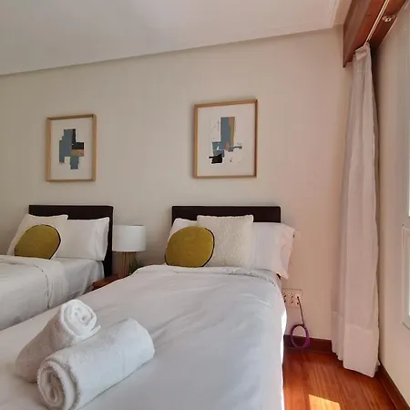 Vistas Mar Y Puerto - 200m2 Y Parking Apartment