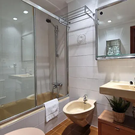 Vistas Mar Y Puerto - 200m2 Y Parking بلنتازيا